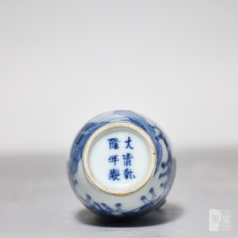 清晚期 青花旗开得胜图鼻烟壶 - 图6
